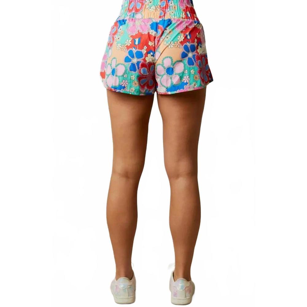 NEW PEACH LOVE floral print sporty shorts in multi - Picture 3 of 4